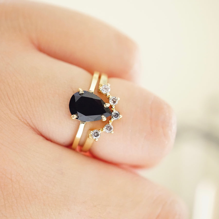 Black Onyx 14k Gold Ring - Pear Cut Onyx Ring - Gold Onyx Ring