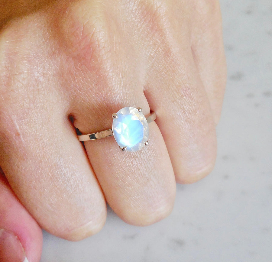 Oval Moonstone Solitaire Ring - 10x8 mm Moonstone Ring - Moonstone Gold Ring