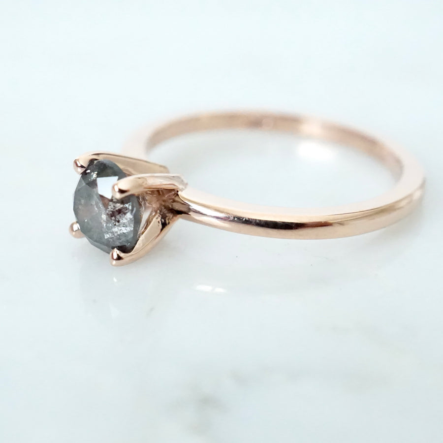 Grey Diamond Ring 