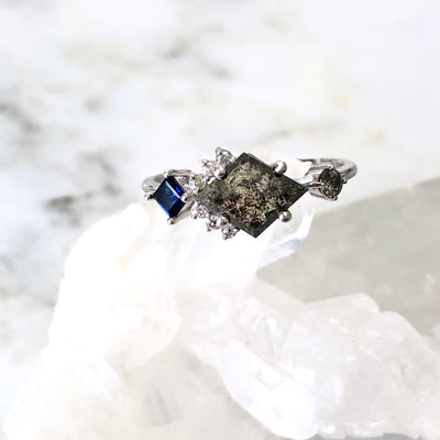 Salt and Pepper Diamond Ring, Kite Diamond Ring