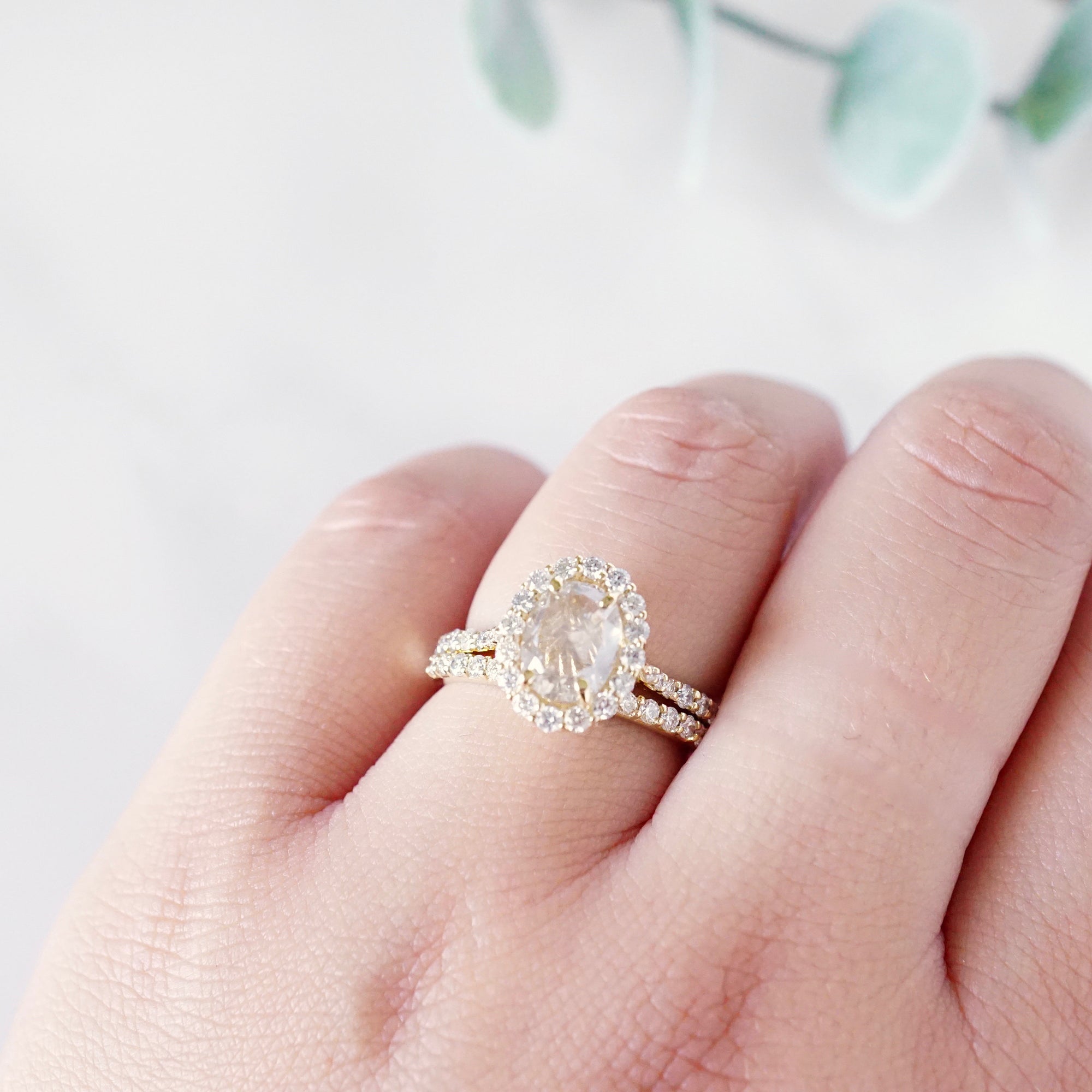 rose gold oval solitaire engagement rings